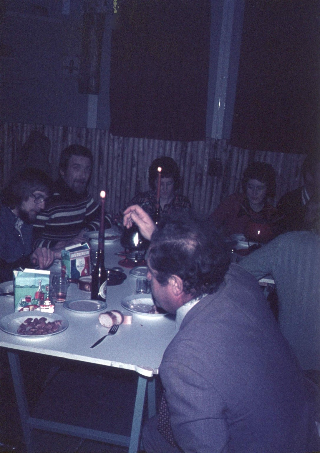 1975-4-leiding-eten-16