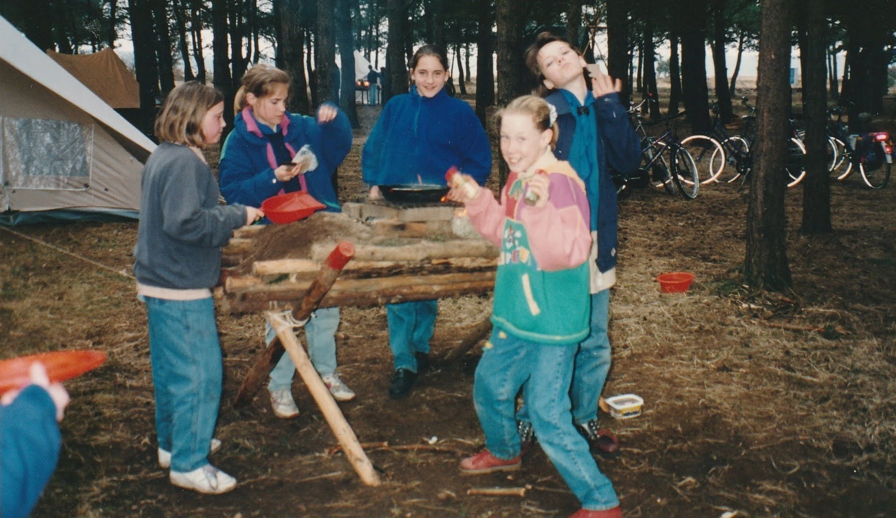 1993-04-dsw-15