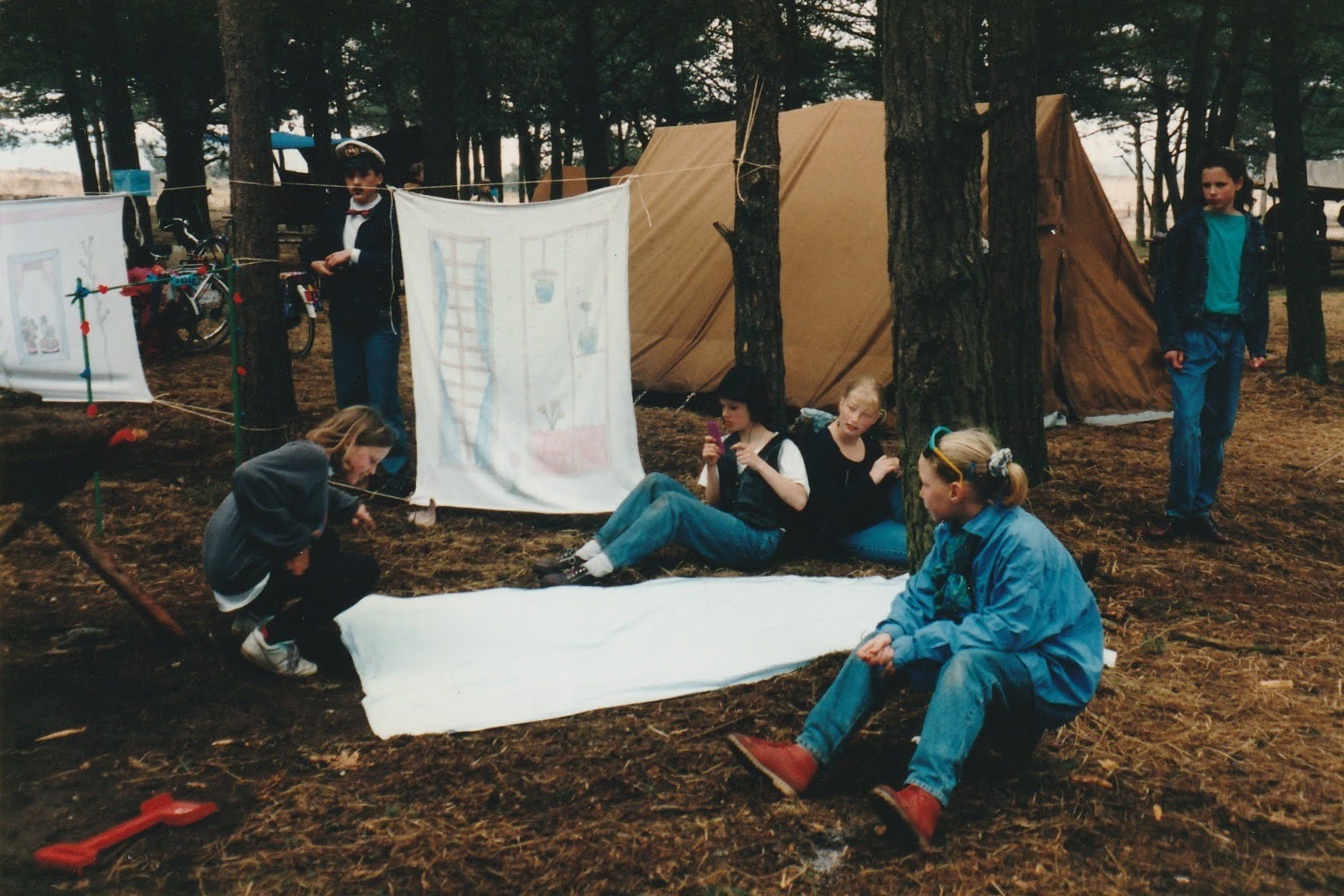 1993-04-dsw-18