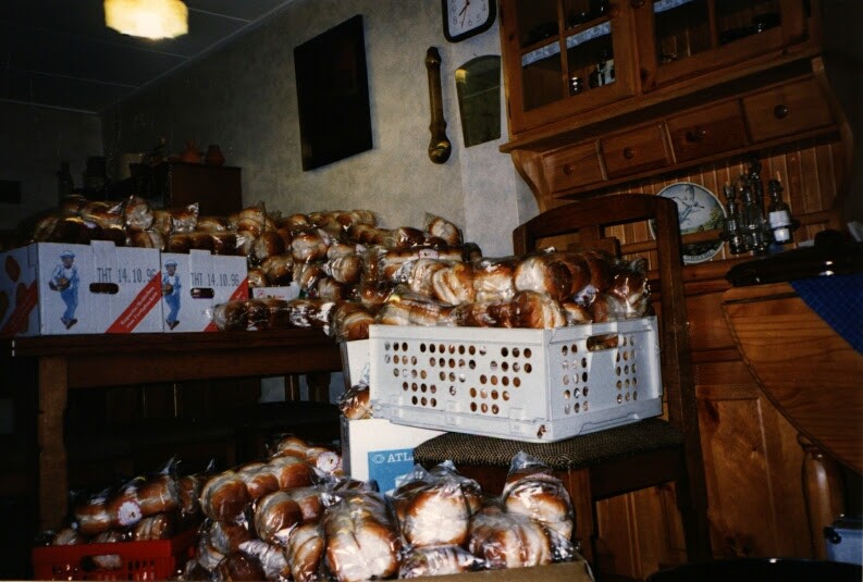 1996-09-airborne-11
