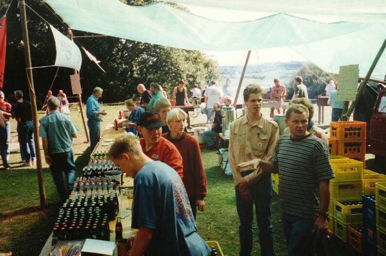 1996-09-airborne-19