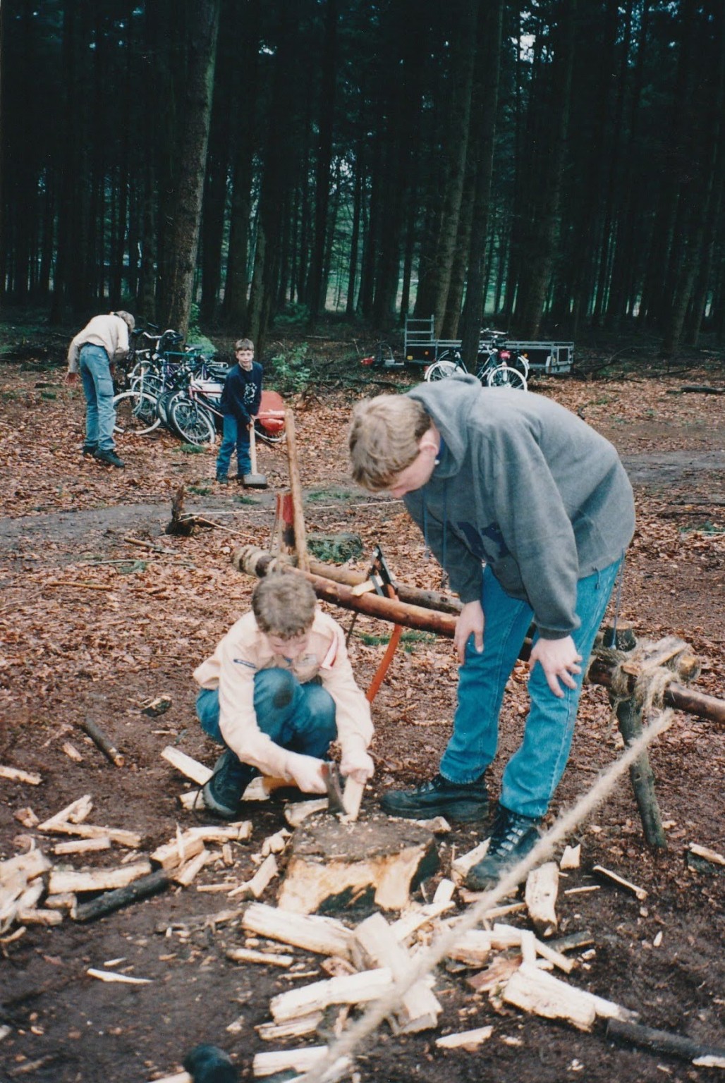 1984-04-dsw-16