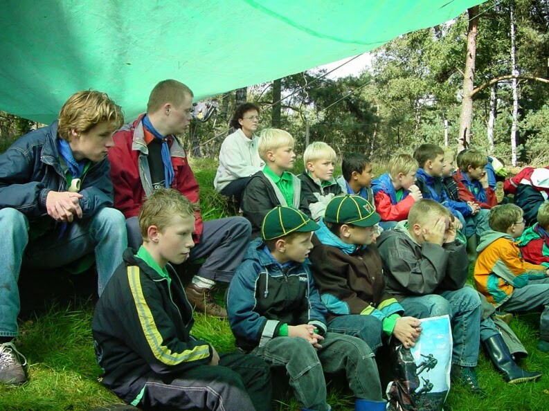 2001-09-groepskamp-108