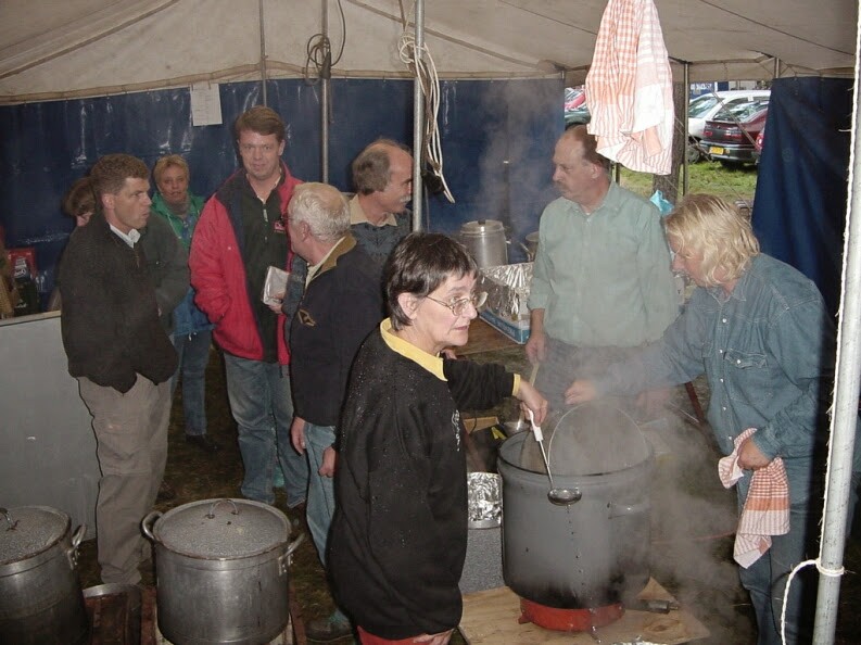 2001-09-groepskamp-140