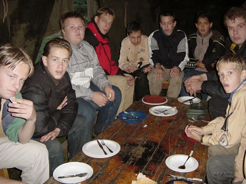 2001-09-groepskamp-159