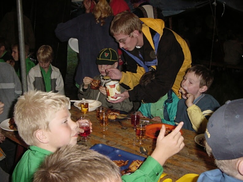 2001-09-groepskamp-163