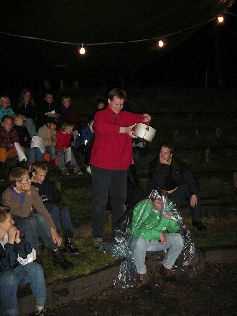 2001-09-groepskamp-198
