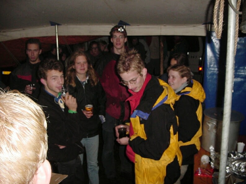 2001-09-groepskamp-213