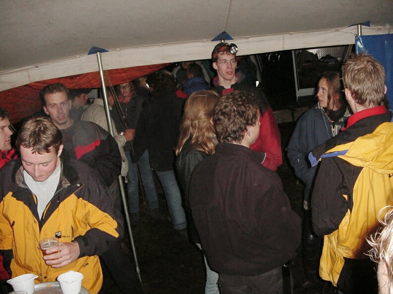 2001-09-groepskamp-216