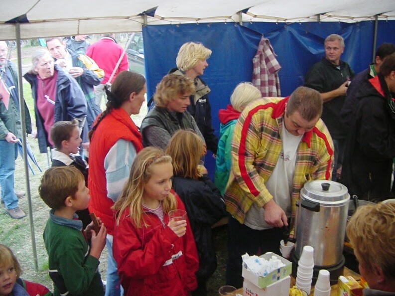 2001-09-groepskamp-243