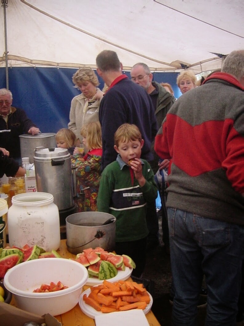 2001-09-groepskamp-246