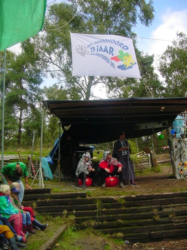 2001-09-groepskamp-252