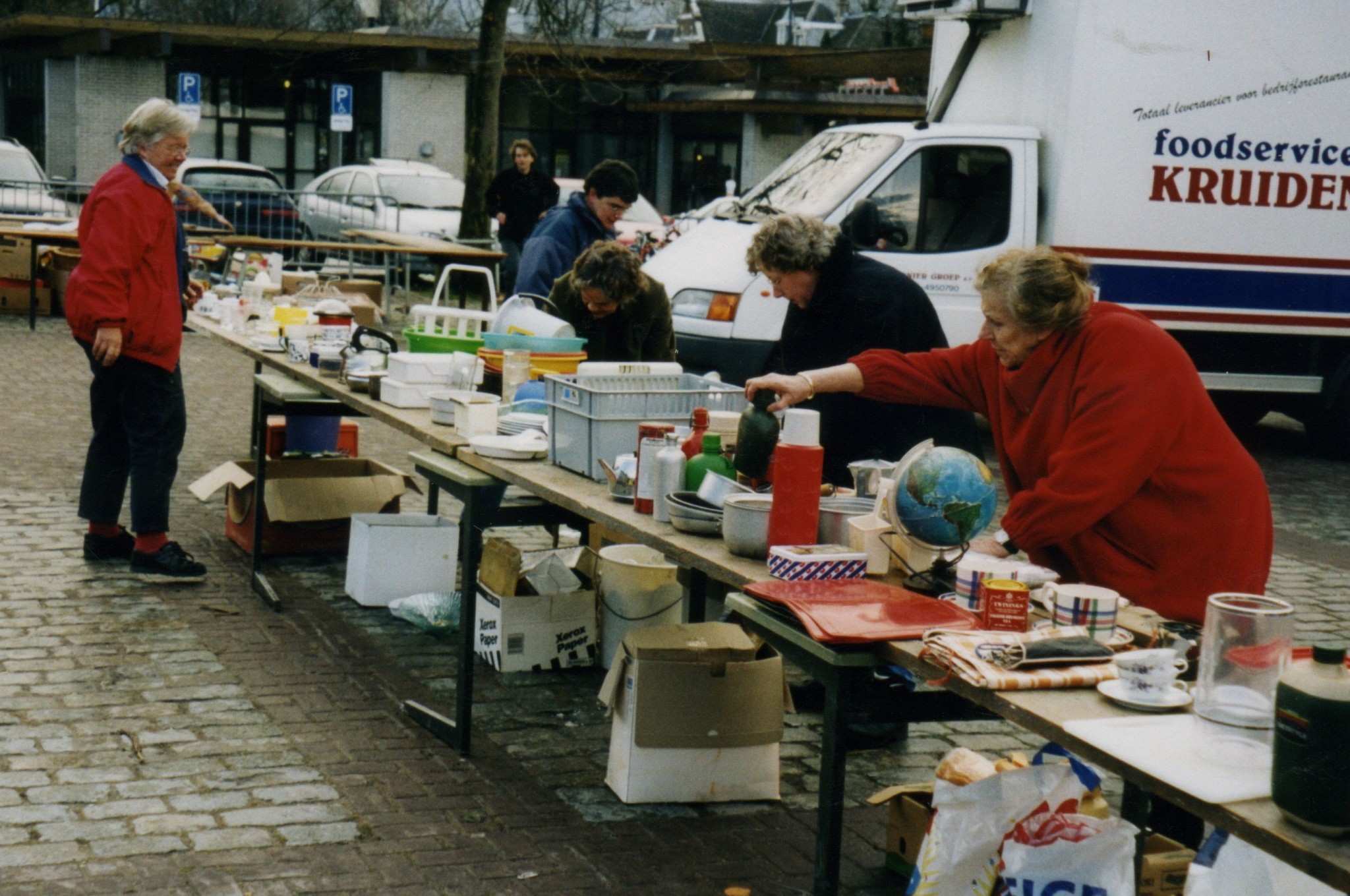 2001-04-rommelmarkt-115