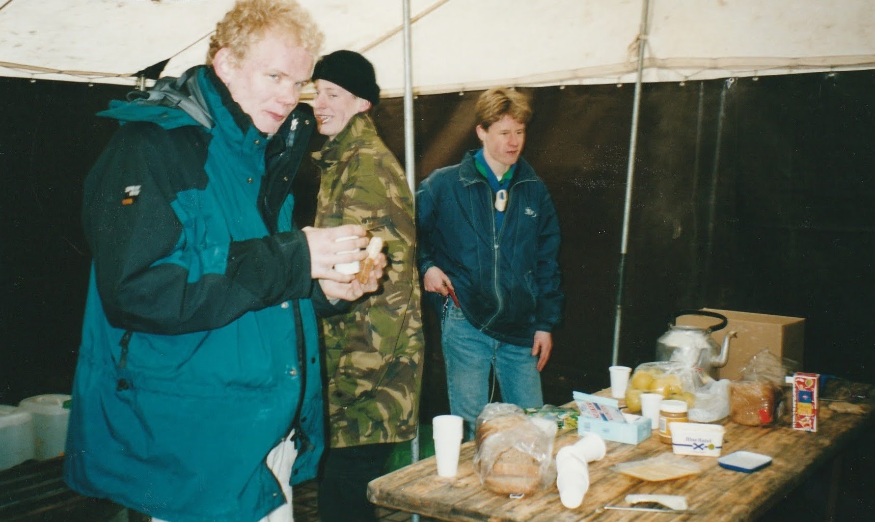 2001-04-rommelmarkt-116