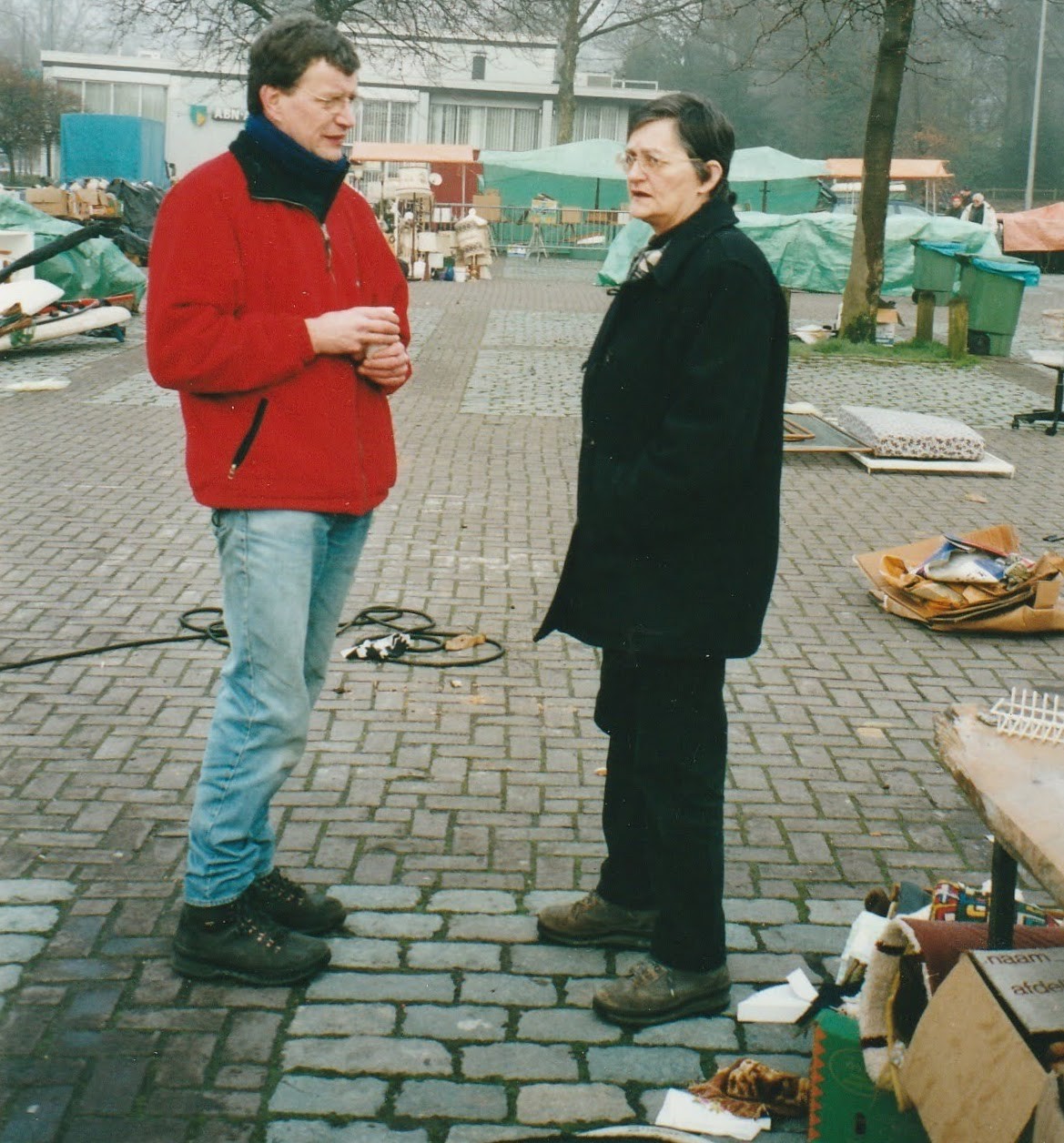 2001-04-rommelmarkt-117