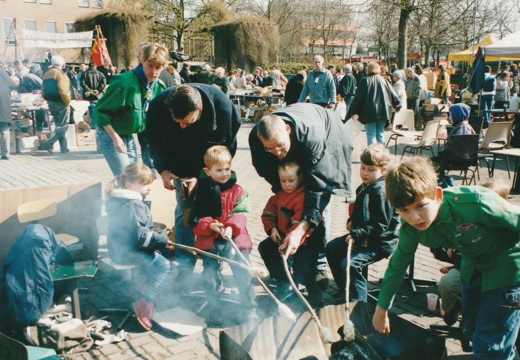2001-04-rommelmarkt-131