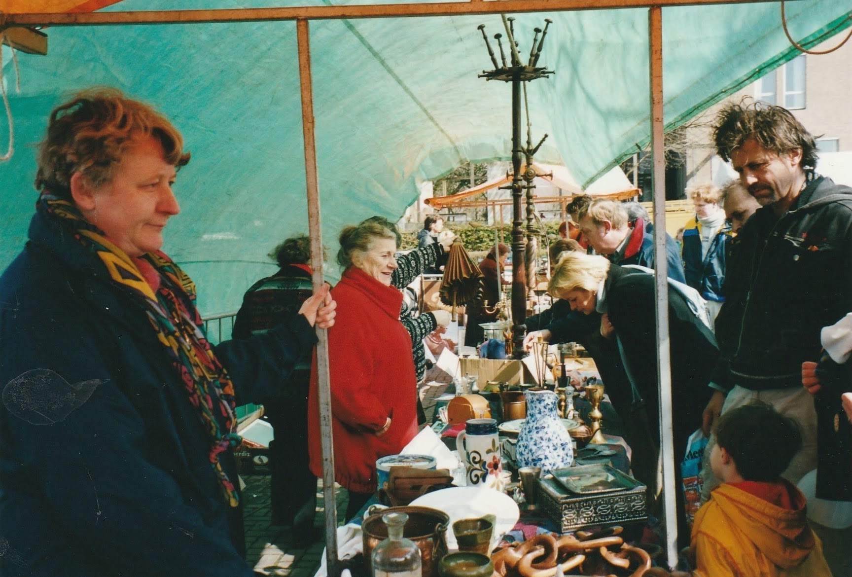 2001-04-rommelmarkt-134