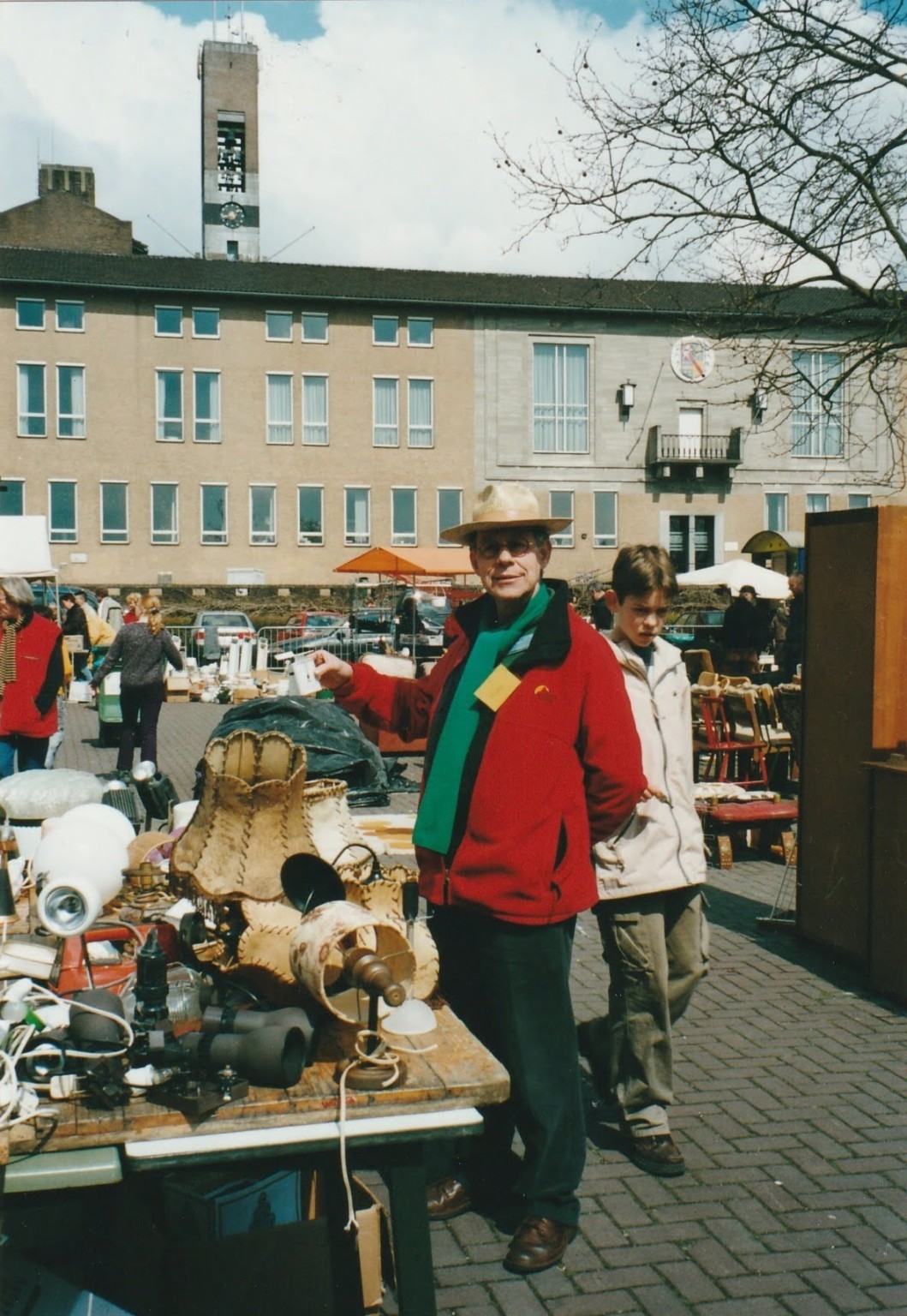 2001-04-rommelmarkt-139