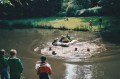 2002-06-welpen-op-melkpakkenvlot-1