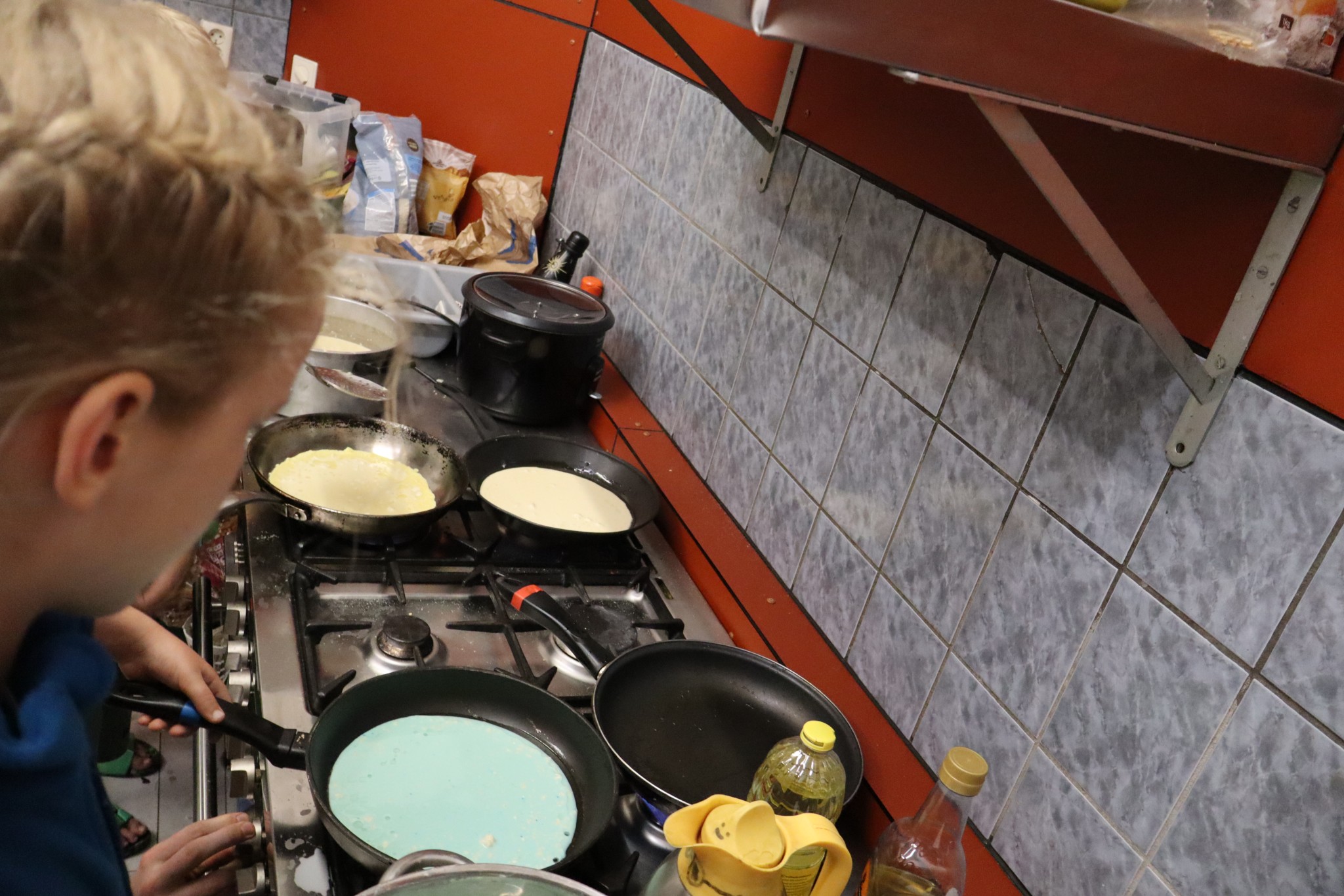 2526-welpen-zoka-dag4-bijzondere-pannen-koeken-maken