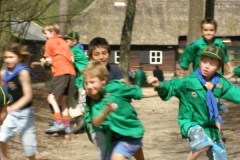 Welpen - 2006-2007 - Maak je eigen bordspel